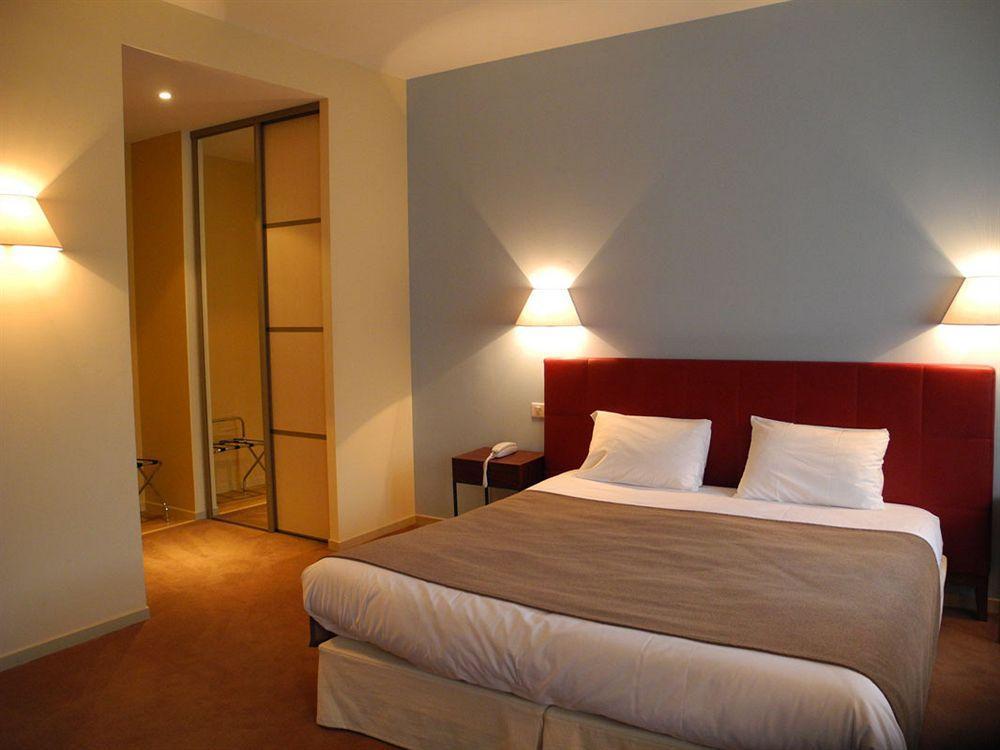Clarion Suites Corneille Luchon Bagnères-de-Luchon Eksteriør billede