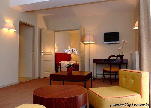 Clarion Suites Corneille Luchon Bagnères-de-Luchon Værelse billede